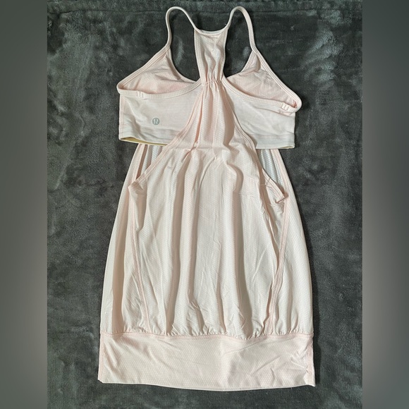 Lululemon no limits tank - Picture 2 of 4
